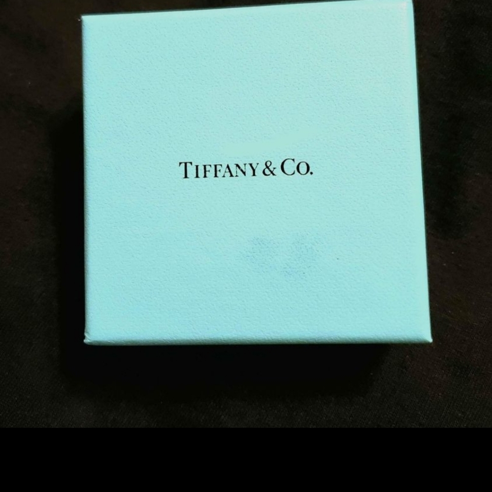 Tiffany Open Heart Pendant and Necklace - Picture 6 of 6